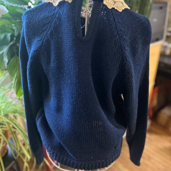 Vintage Croquet Club cable knit navy sweater with lace collar - Picture 3 of 3